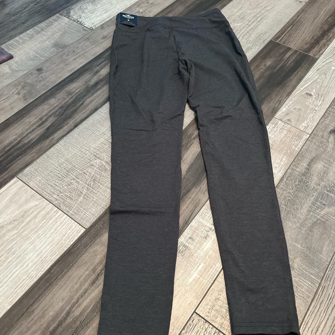 Hollister Co. Women's Grey and Blue Leggings Depop