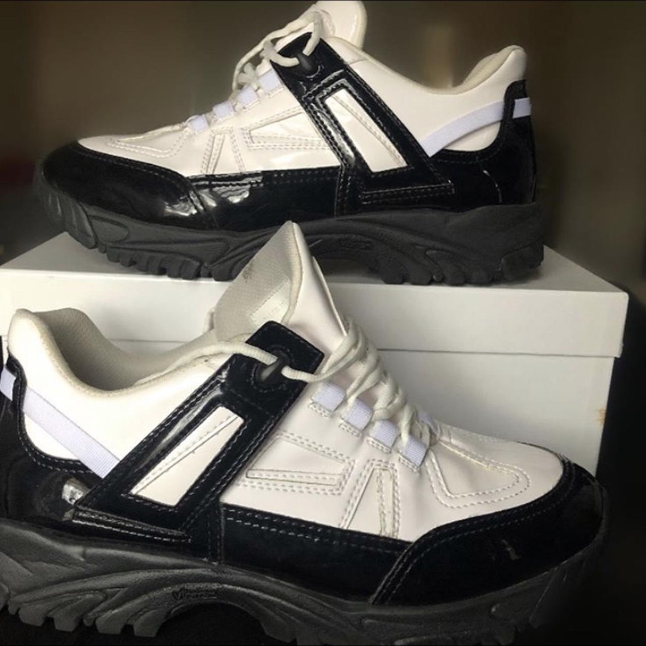 🌏 Madison Margiela Security Sneakers * WORN But Very...