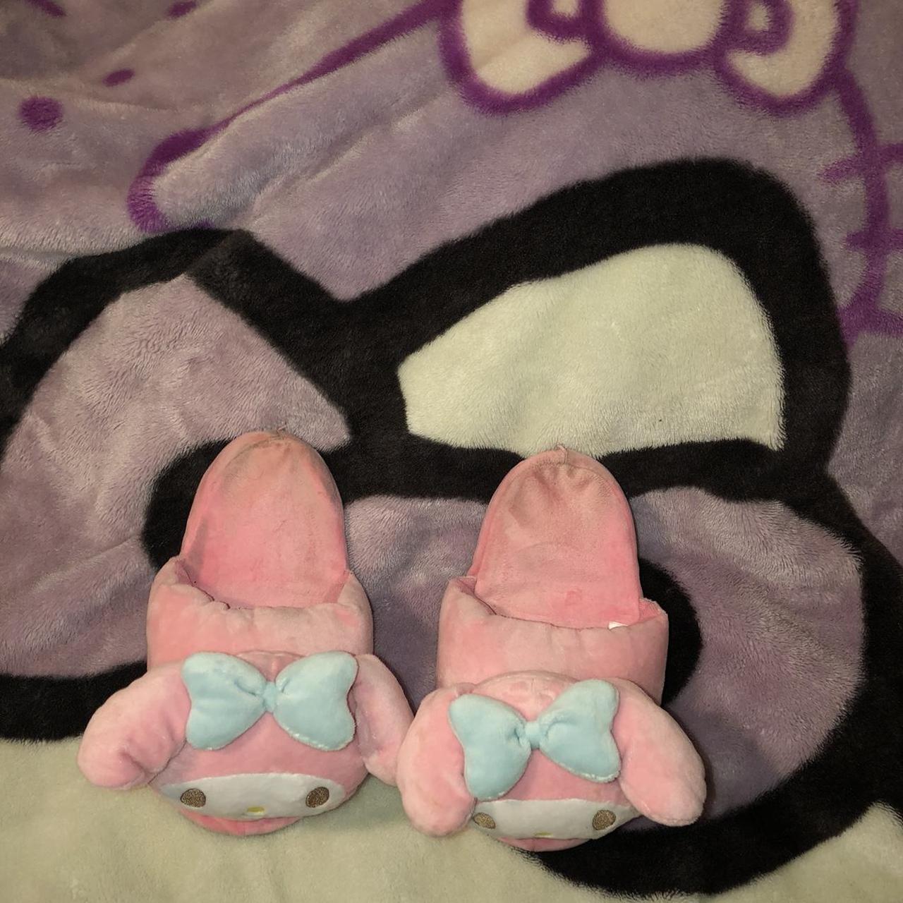 💗 My Melody Hot Topic Slippers 💗 ☁️ Measurements 10 Depop