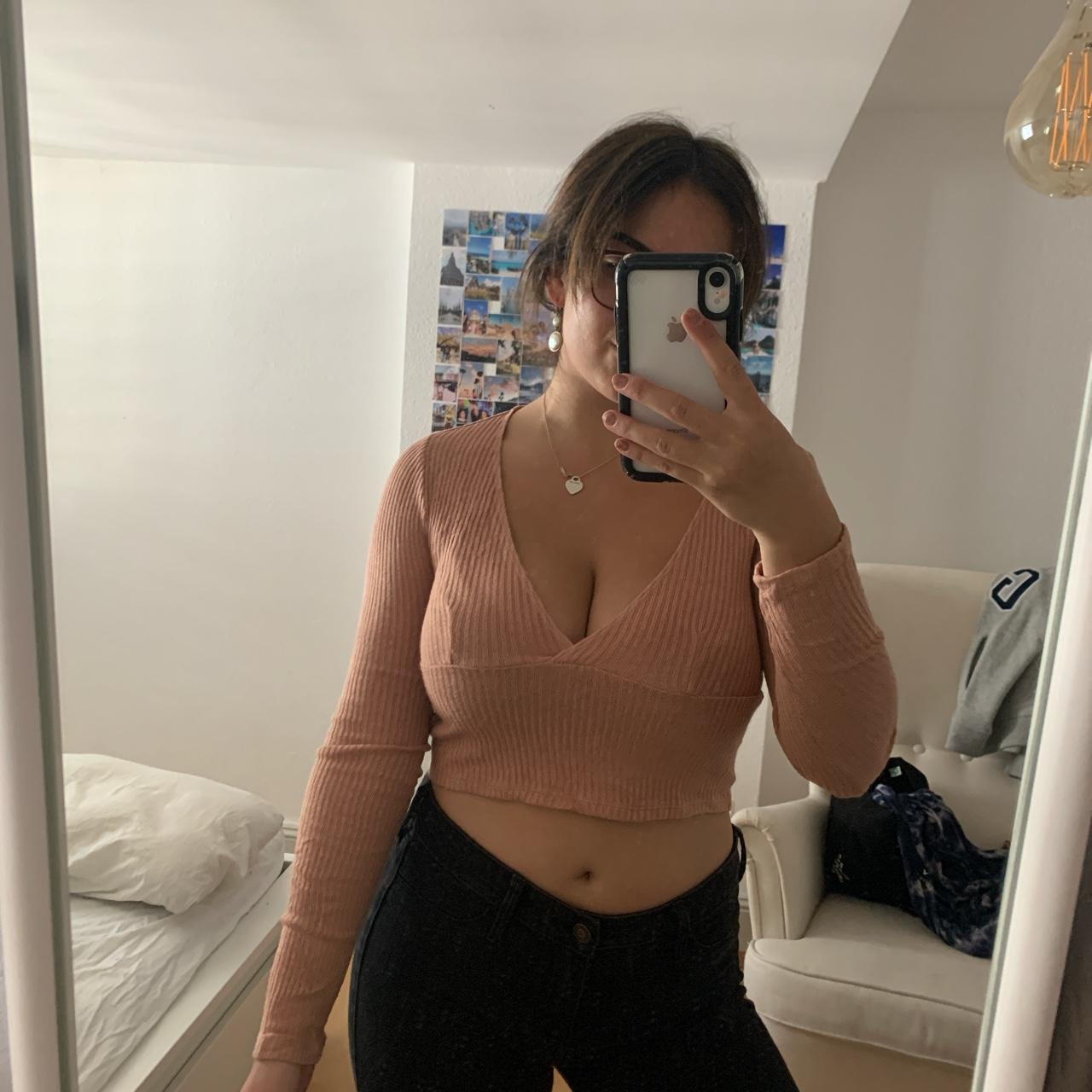 Camila Hartmann's Shop - Depop