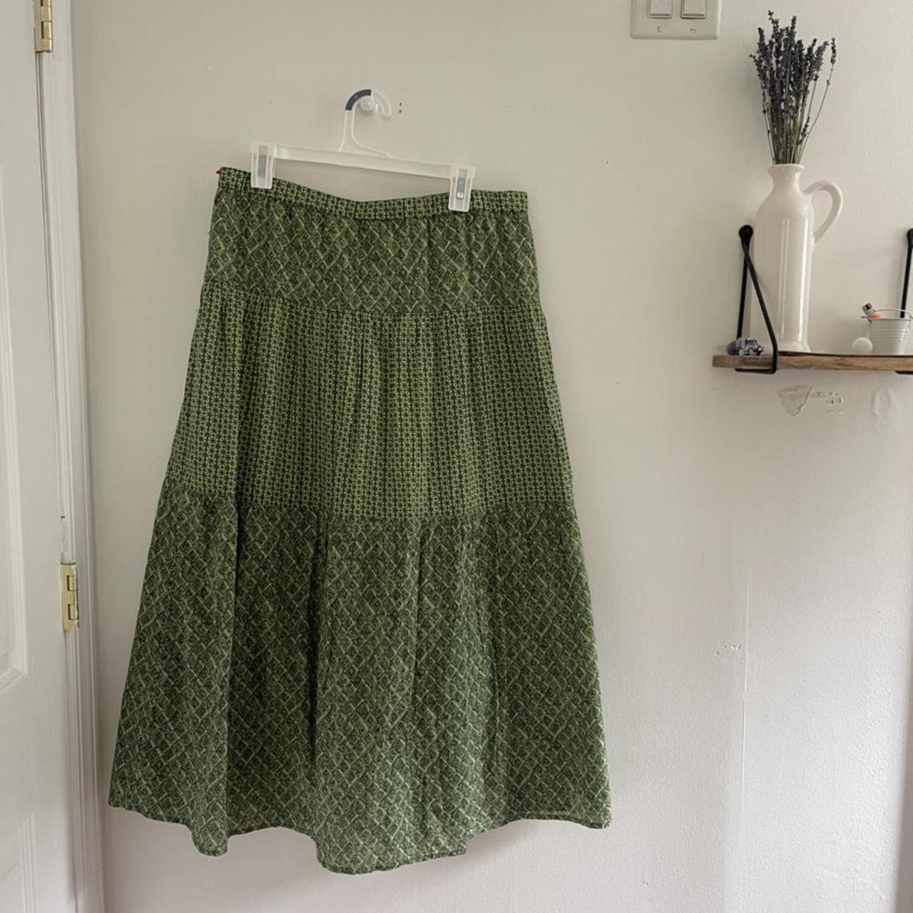 J.Jill Green skirt its so cute🥺🥺 i would keep it but... - Depop