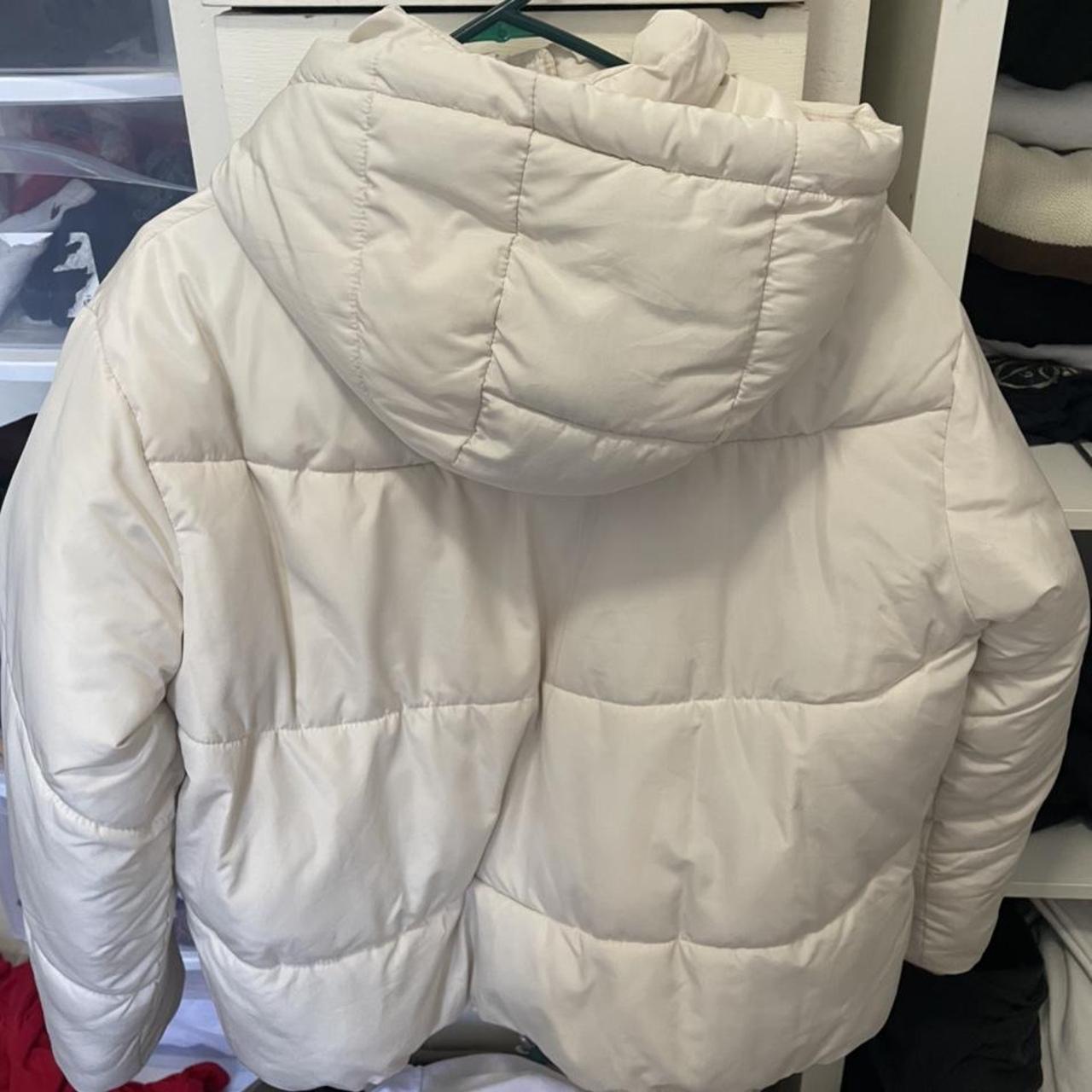 Zara Puffer Jacket Cream Size S But Can Fit Up To - Depop