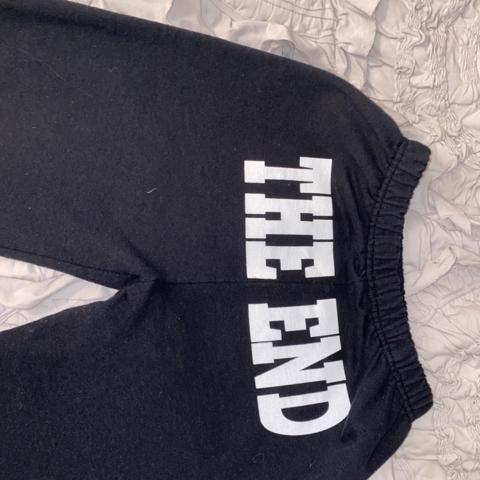 New Lands End Women's Black Ankle Sweatpants - Depop