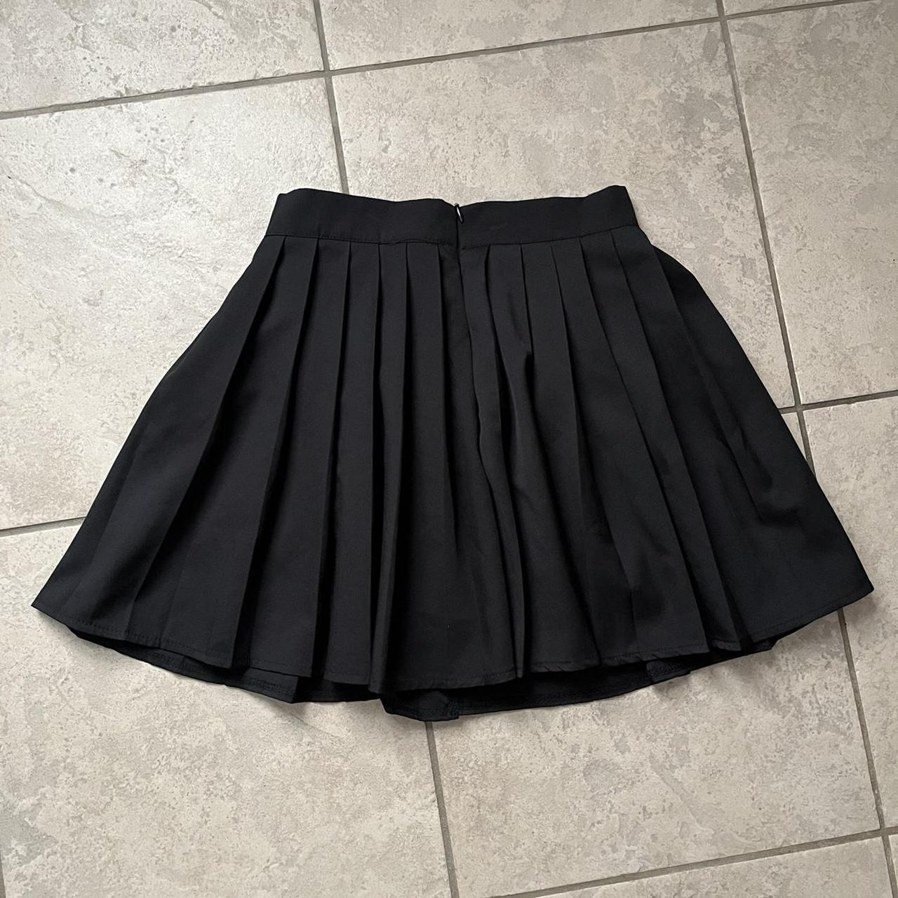 Women's Black and White Skirt (3)