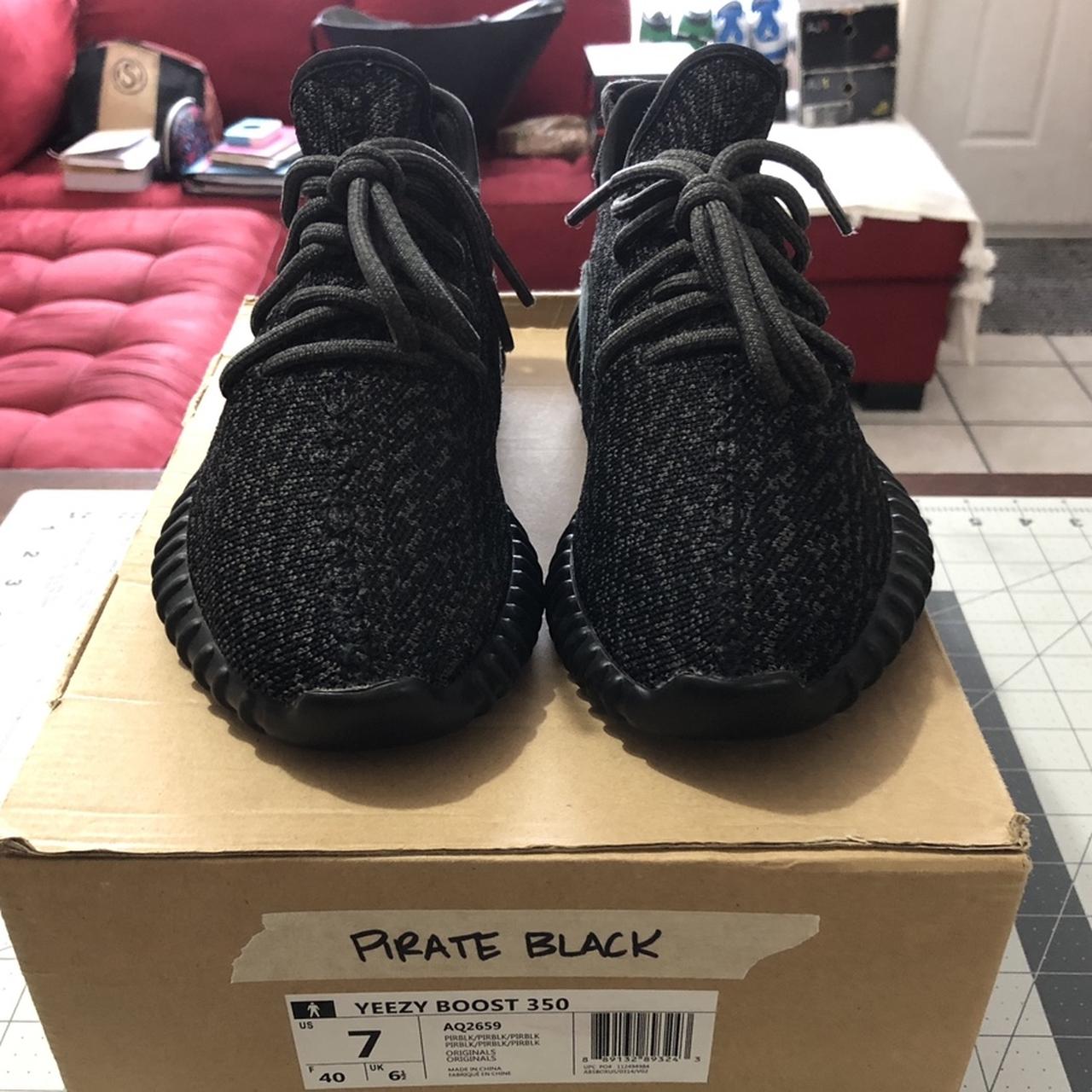 Pirate black best sale yeezy box