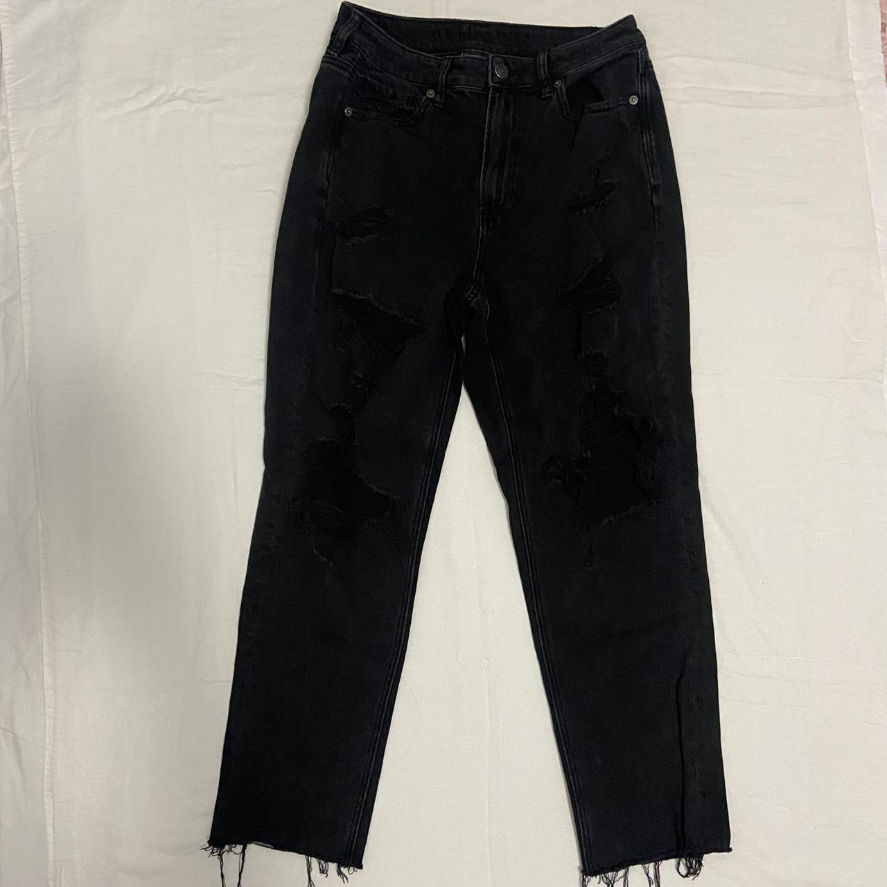 american eagle mom jeans size 6 - Depop