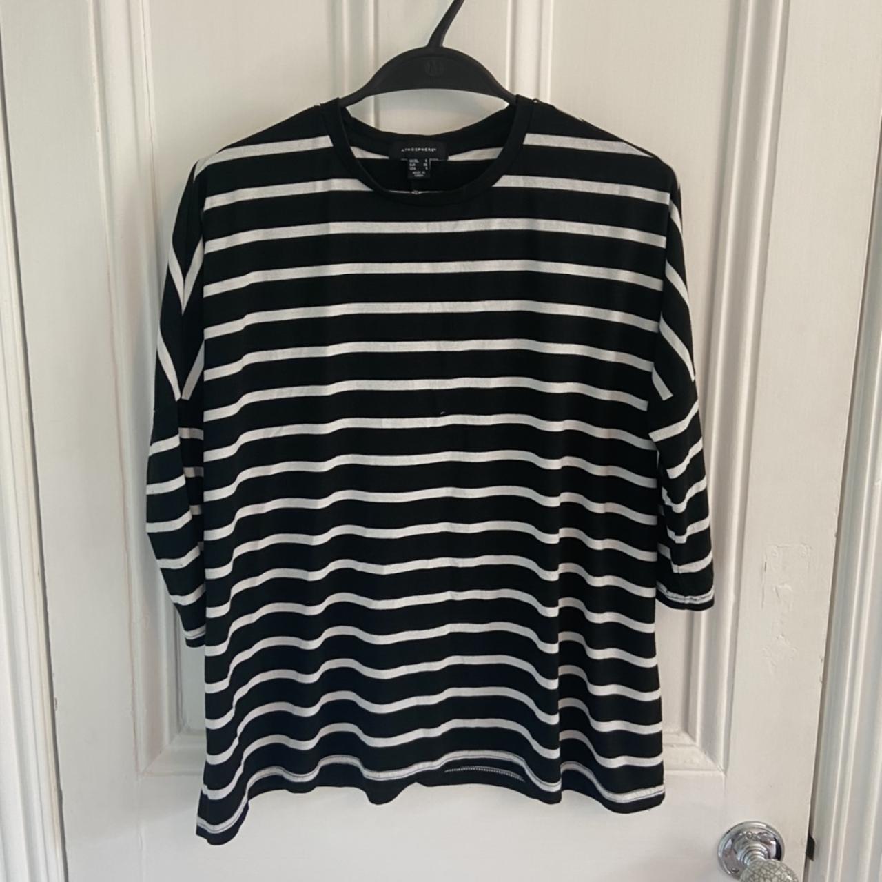 Primark Women's Black and White T-shirt | Depop