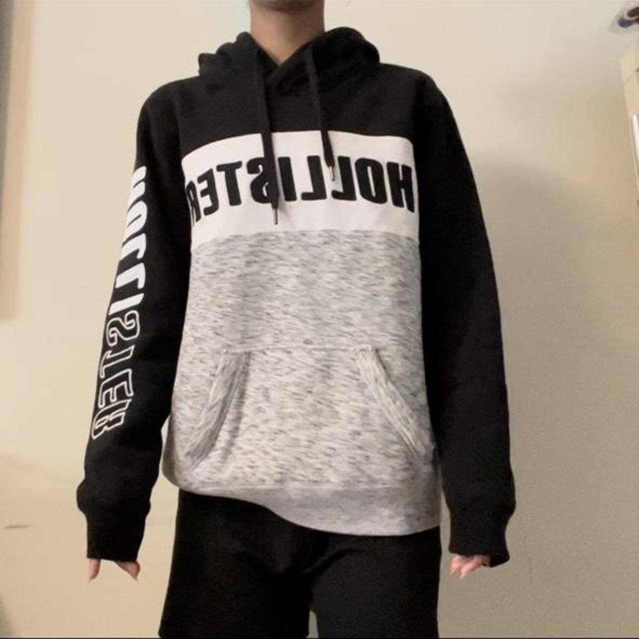 Colorblock logo hoodie online hollister