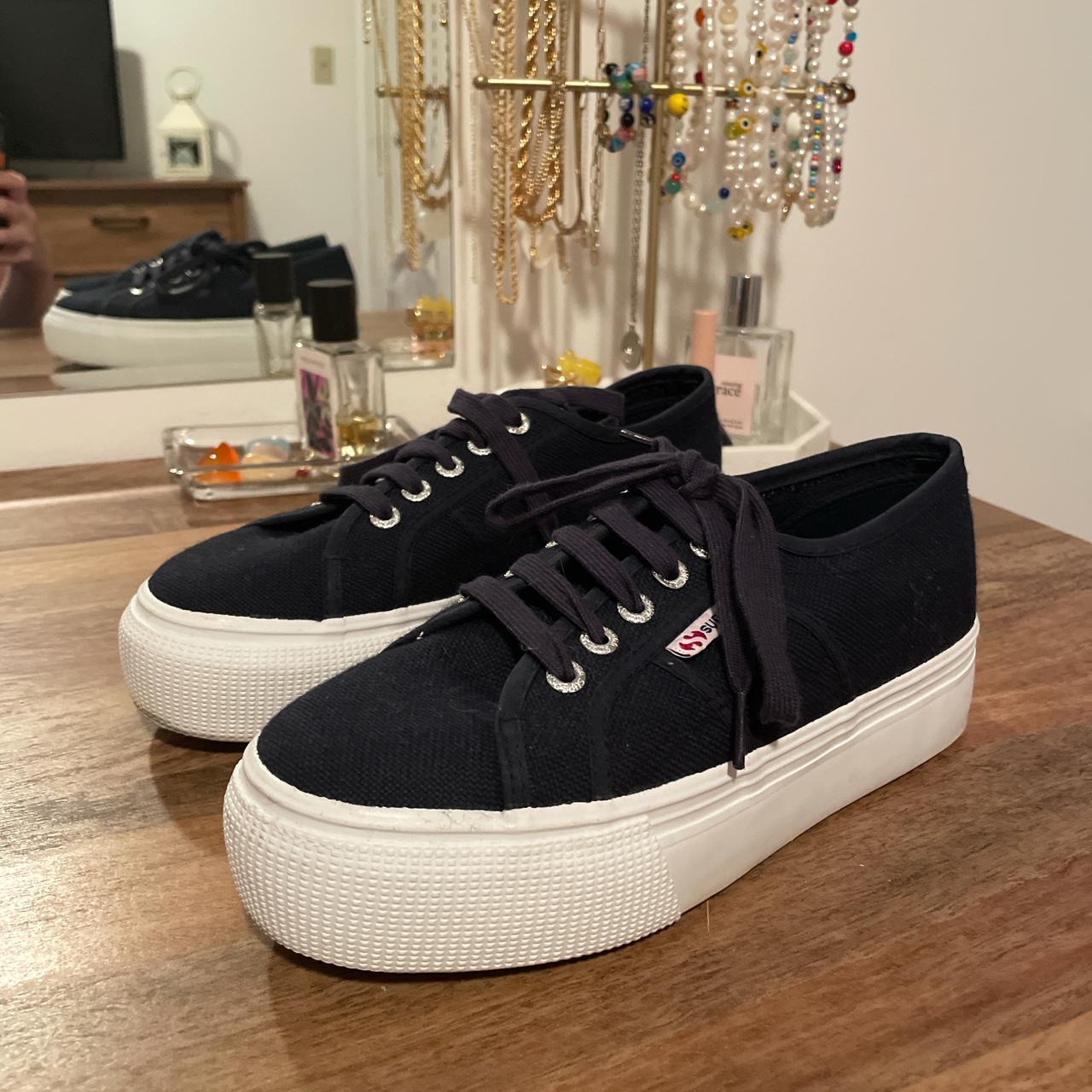 blue platform supergas