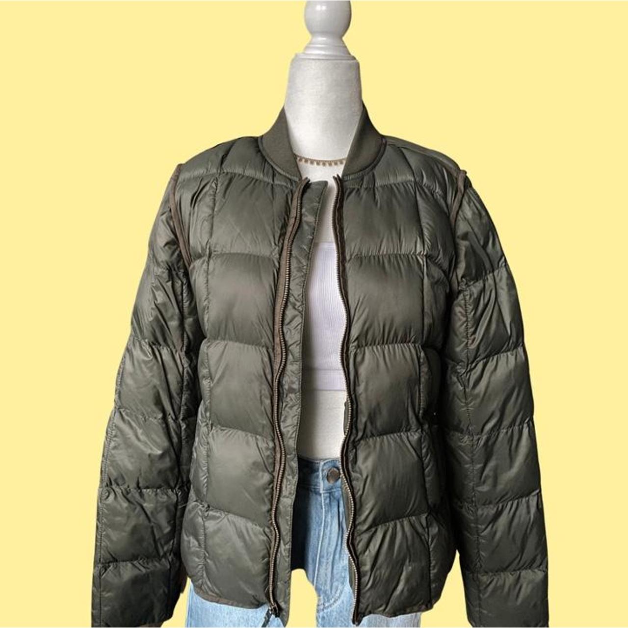 GAP Quilted Puffer Bomber Jacket Very light Depop