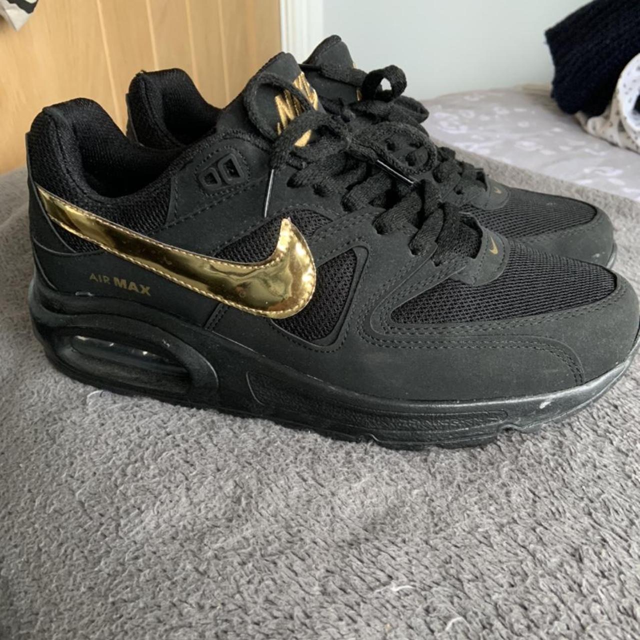 womens nike air black trainers