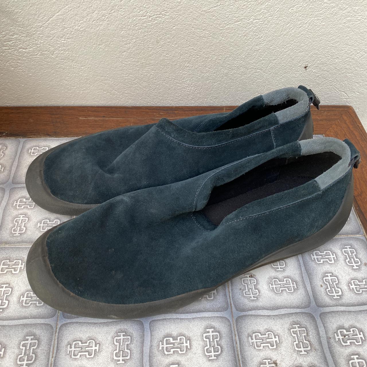 dansko flip flops sale