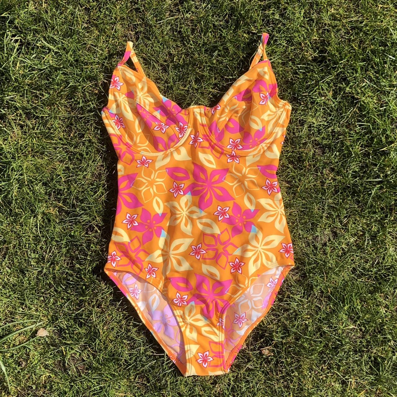 super cute hawaiian printed swim suit 🌺🧡 suuper... - Depop