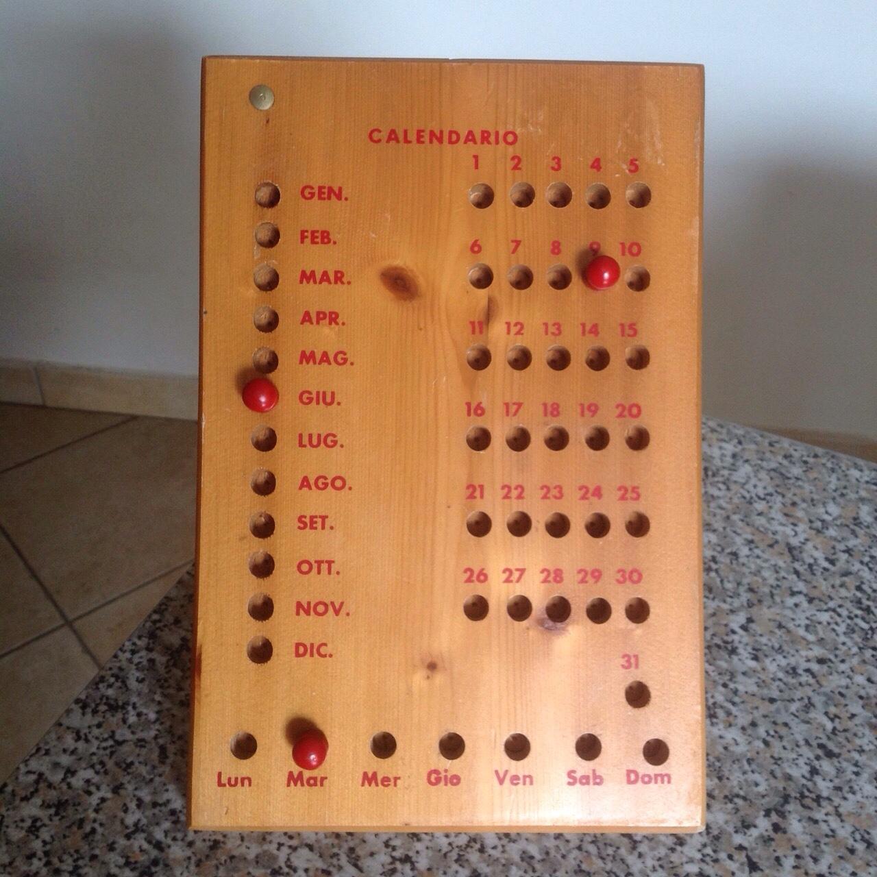 Calendario Perpetuo in legno