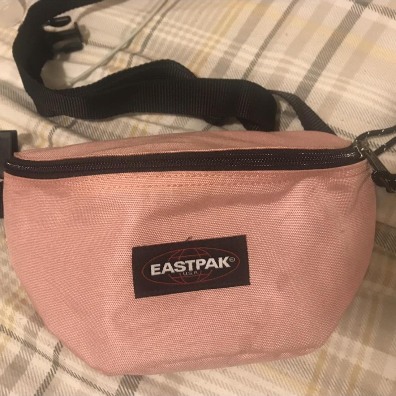 Product Image 1 - Eastpak pink fanny pack bum