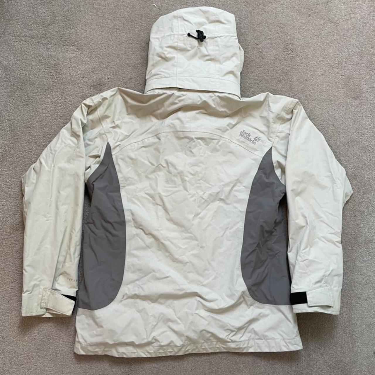 Jack Wolfskin Texapore White Jacket W Size S but... - Depop