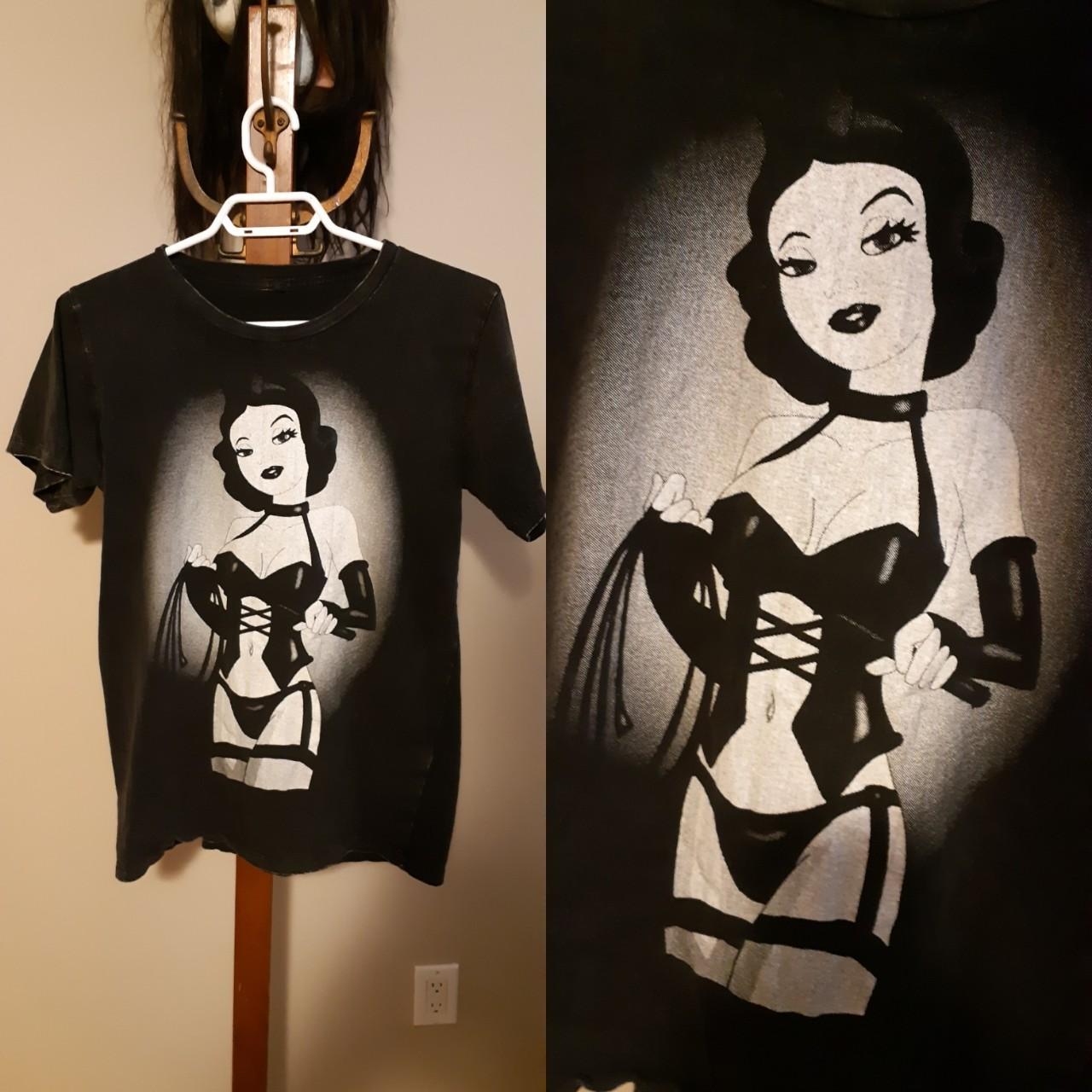 ⛓kinky snow white⛓, - size M, - great condition , -...