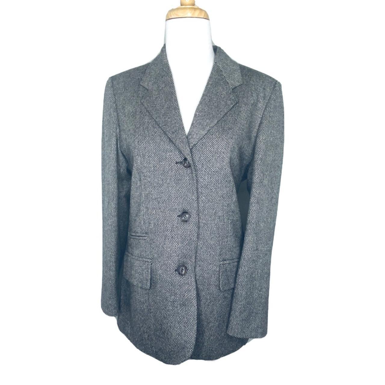 Women's Black and Grey Jacket Depop