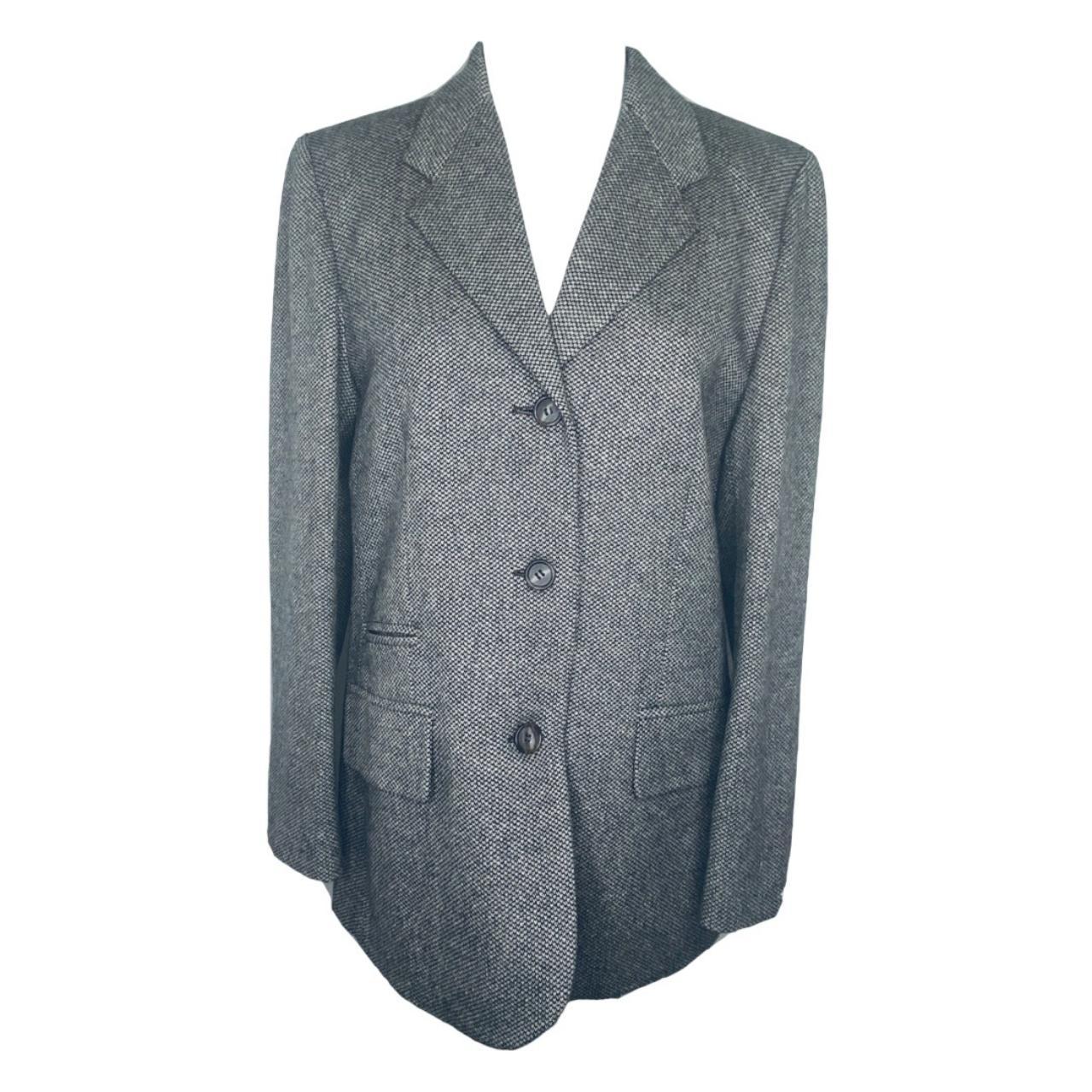 Women's Black and Grey Jacket Depop