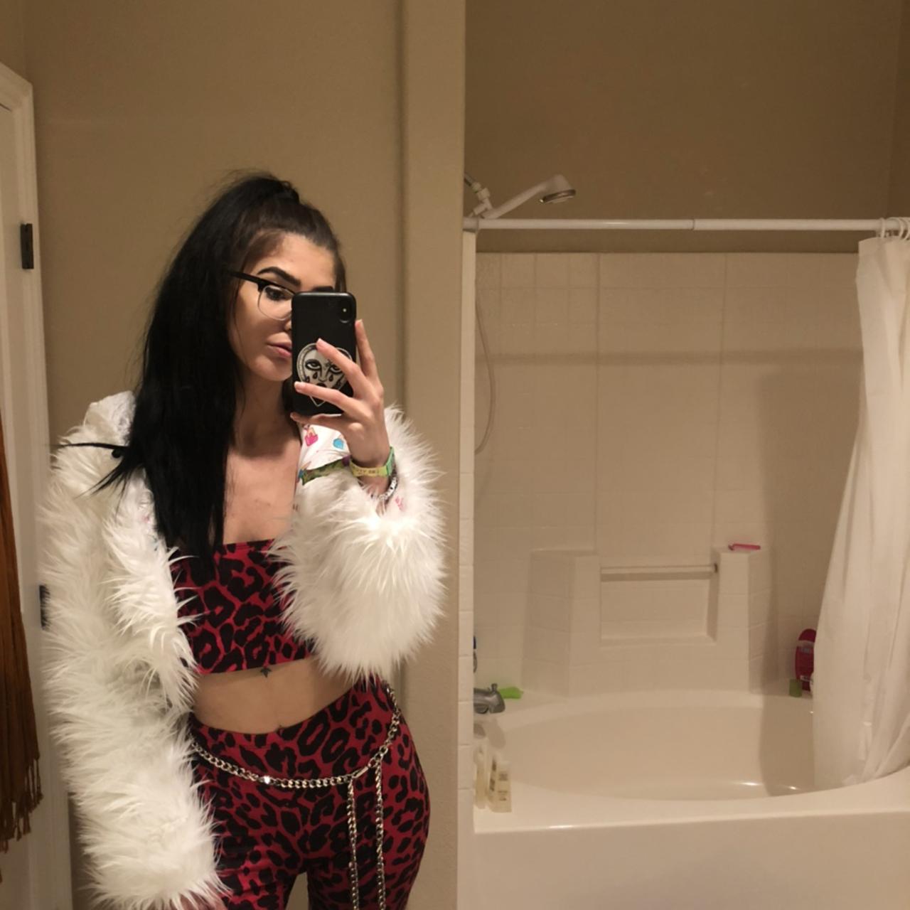 Diiinnaa