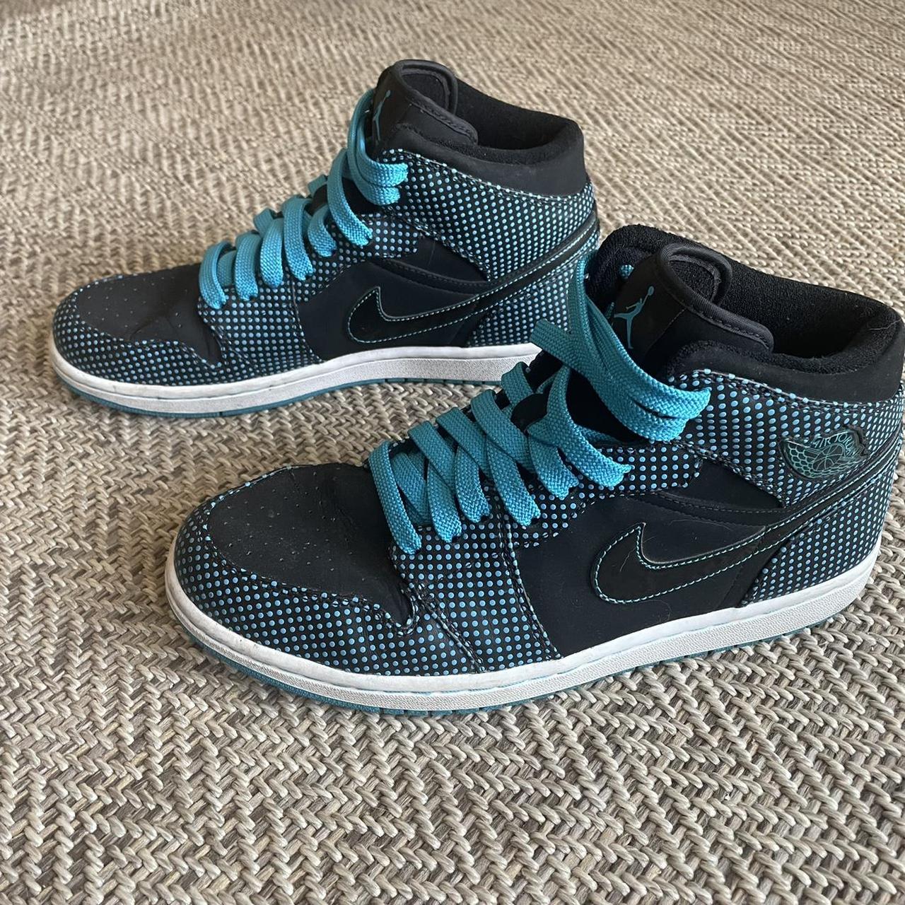 jordan retro mids