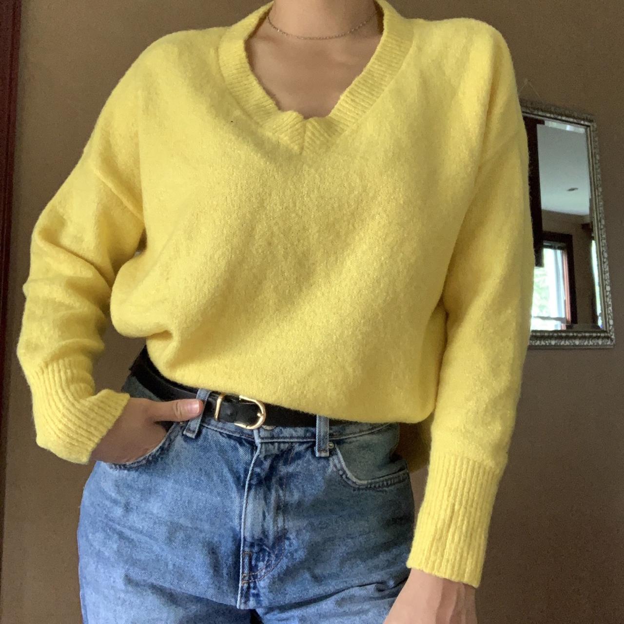oversized yellow sweater