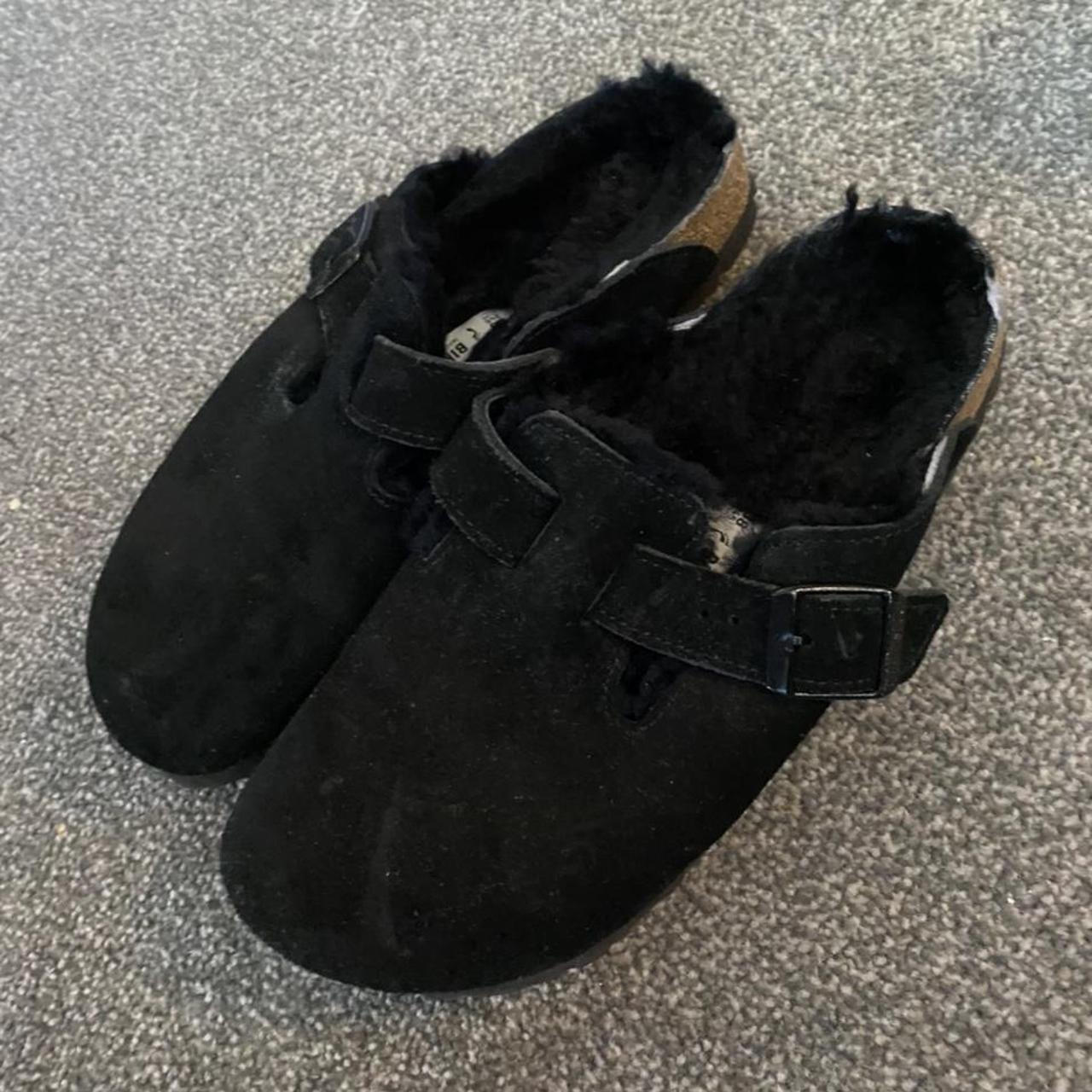 Boston shearling Birkenstock size 5 - worn a hand... - Depop