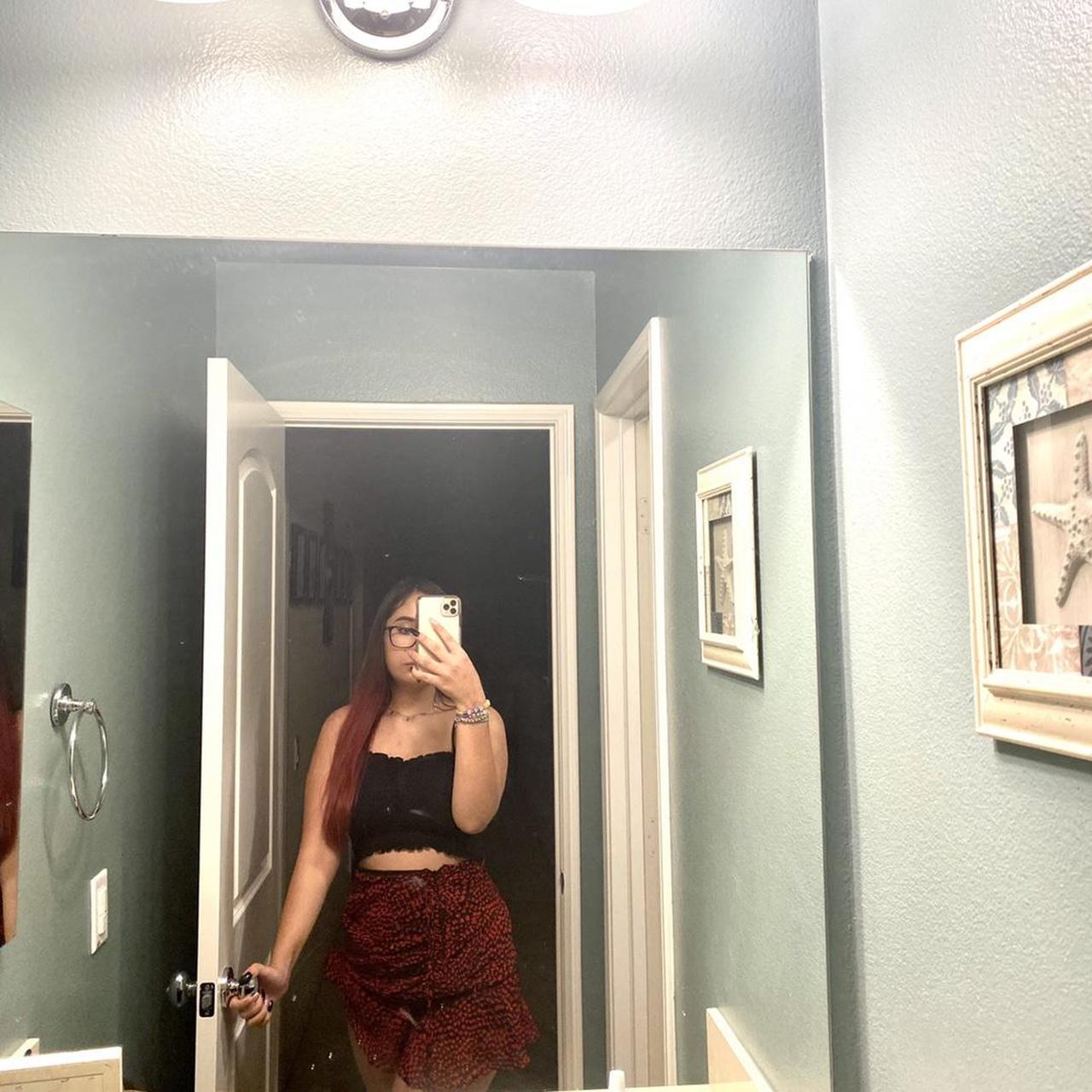 KOOKAÏ Women's Red and Black Skirt (4)