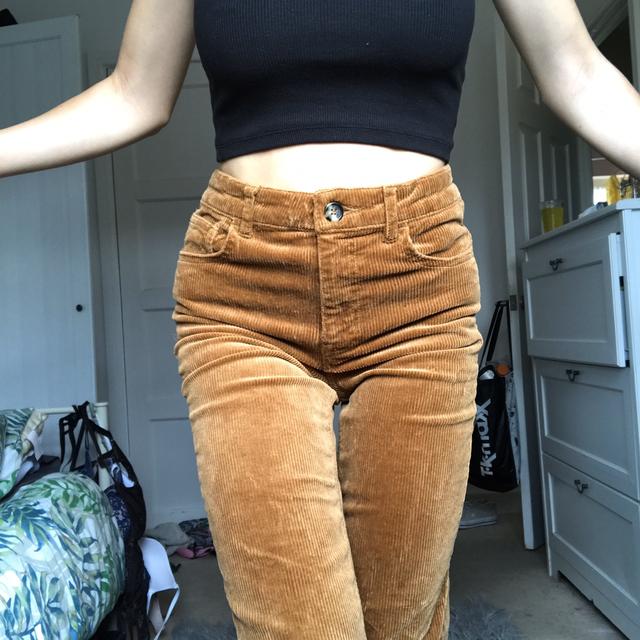 Simply Vera Pull On Tan Skinny Corduroy Leggings - Depop