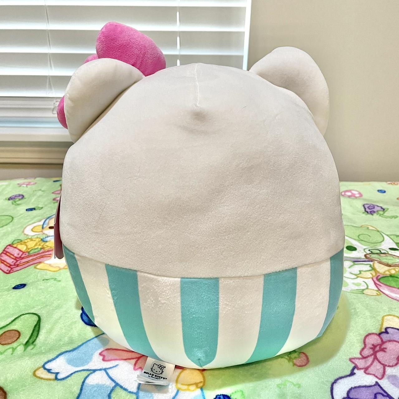 10” Sanrio Burger Hello Kitty Squishmallow Super... - Depop