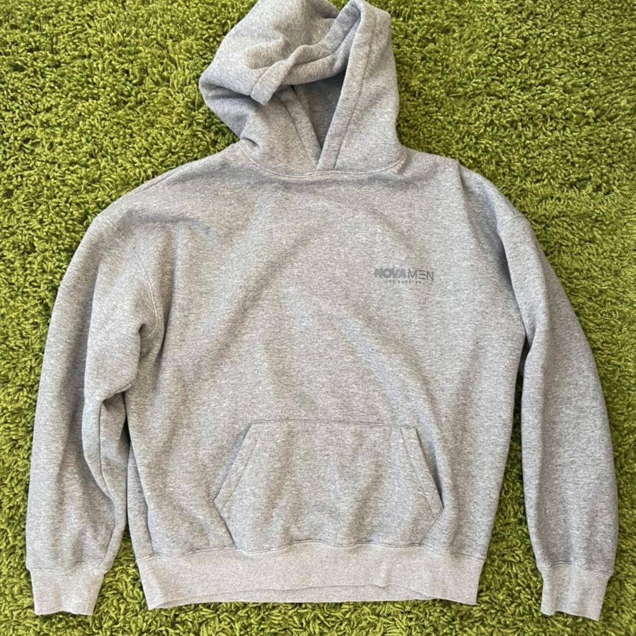 Grey small hoodie oversize #streetwear #hoodie - Depop