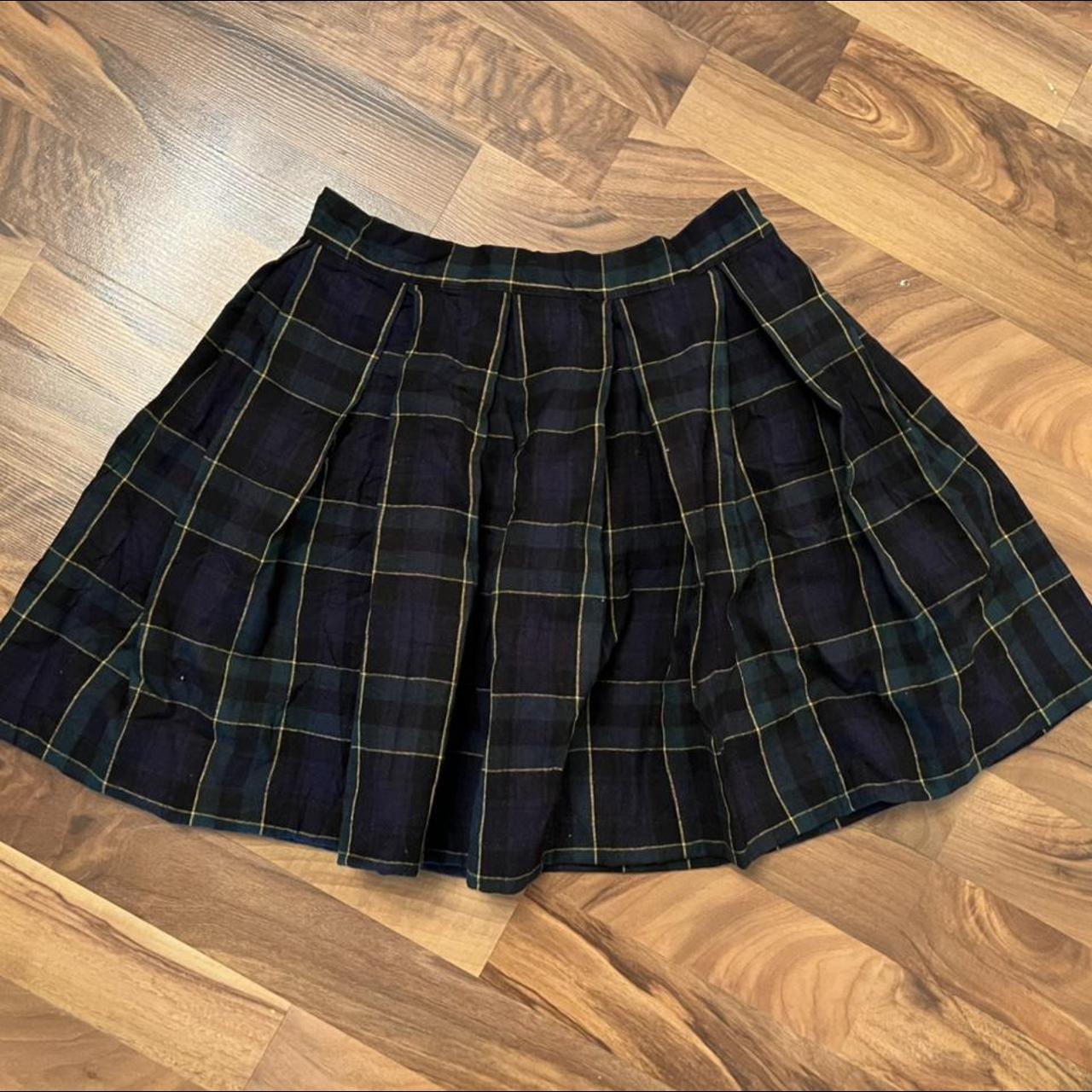 Vintage WOMANS Pleated School girl Skirt Tag... - Depop