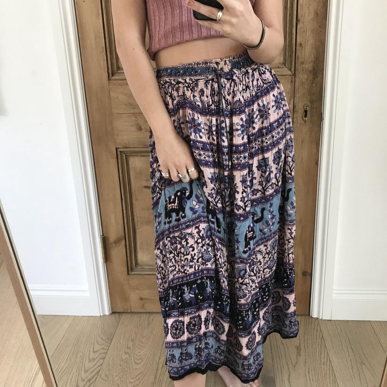 Beautiful Sri Lankan midi skirt, originally from Sri... - Depop