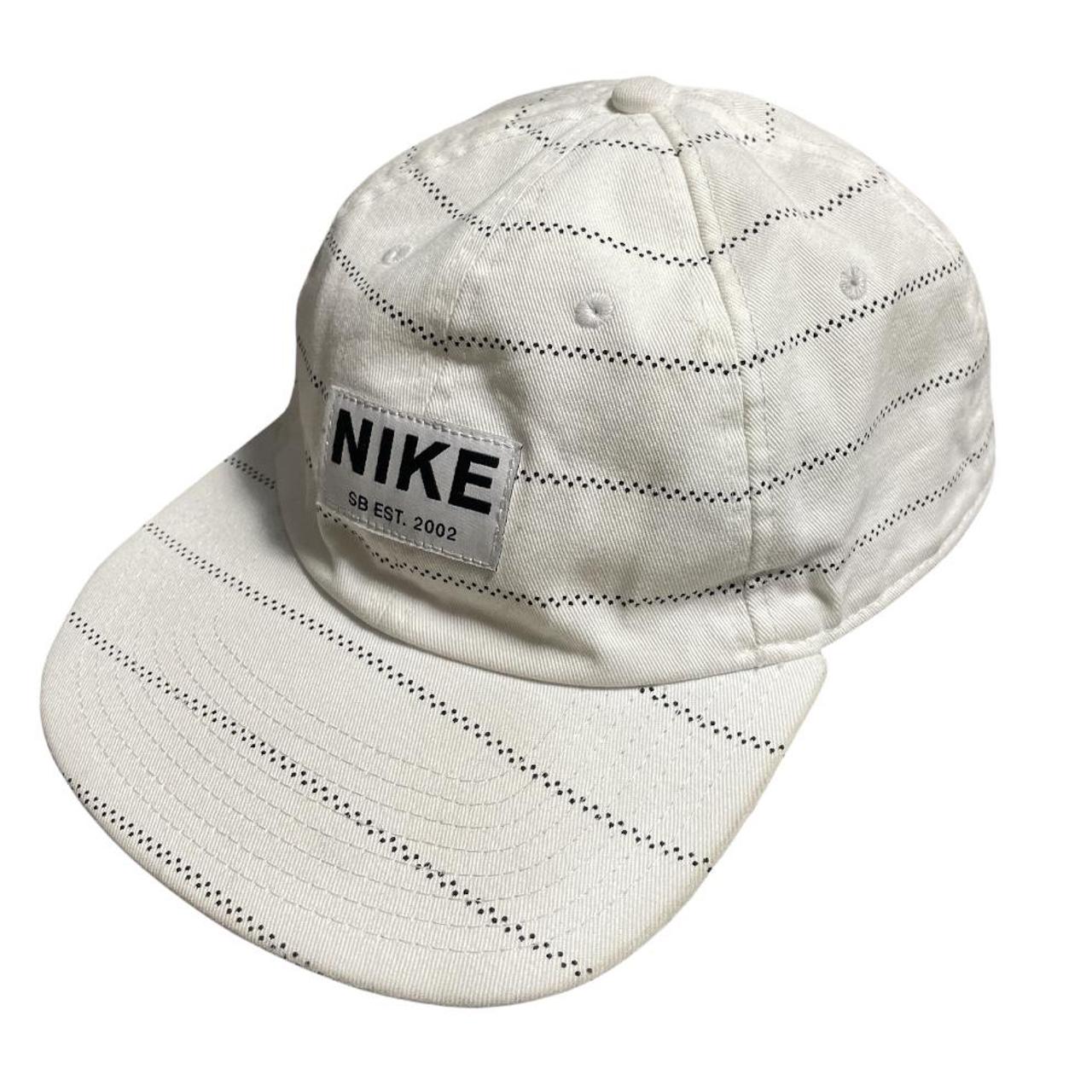 mens nike hat white