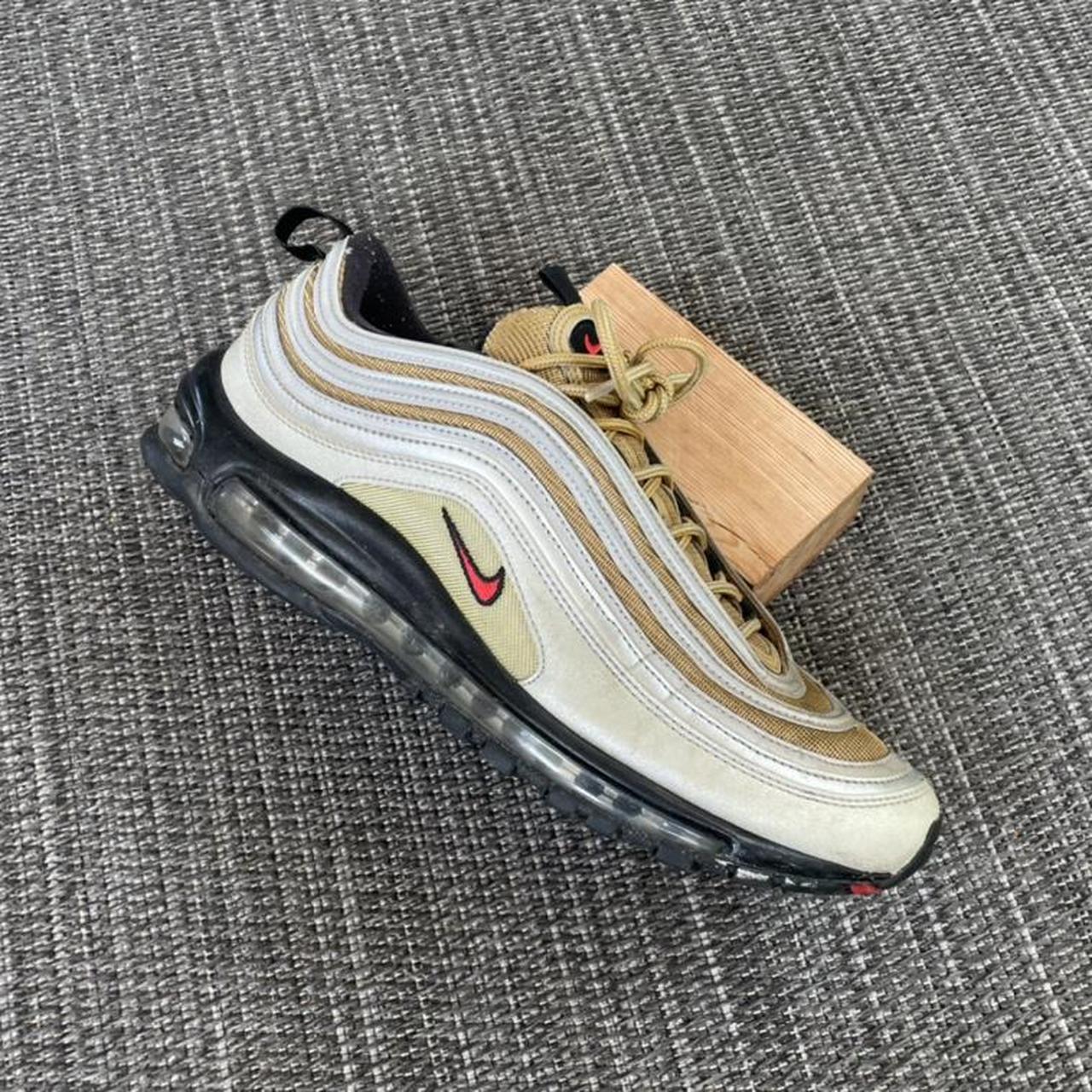 gold and silver 97