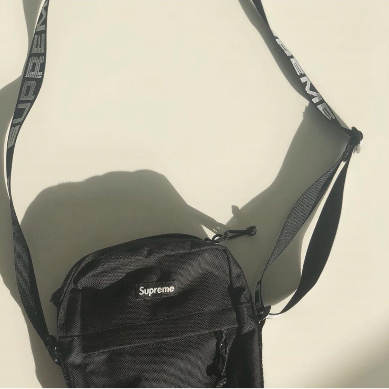 Supreme sale bag yupoo