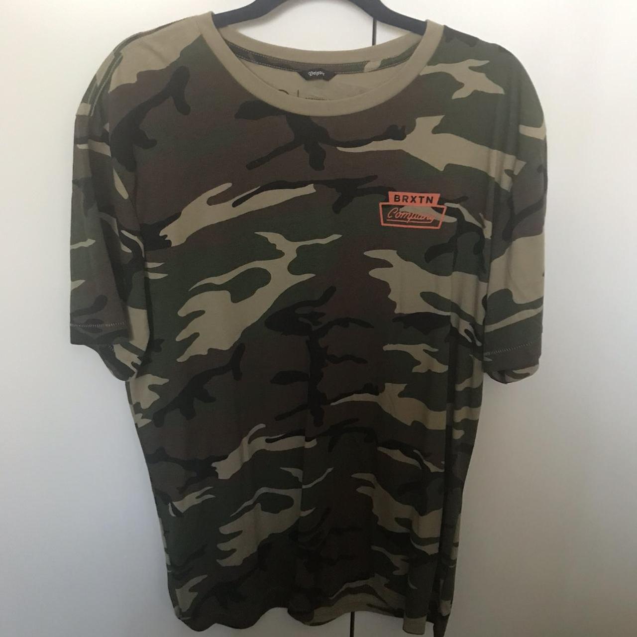 🚨 DISCOUNTED 🚨 Brixton woodland camo tee size XL &... - Depop