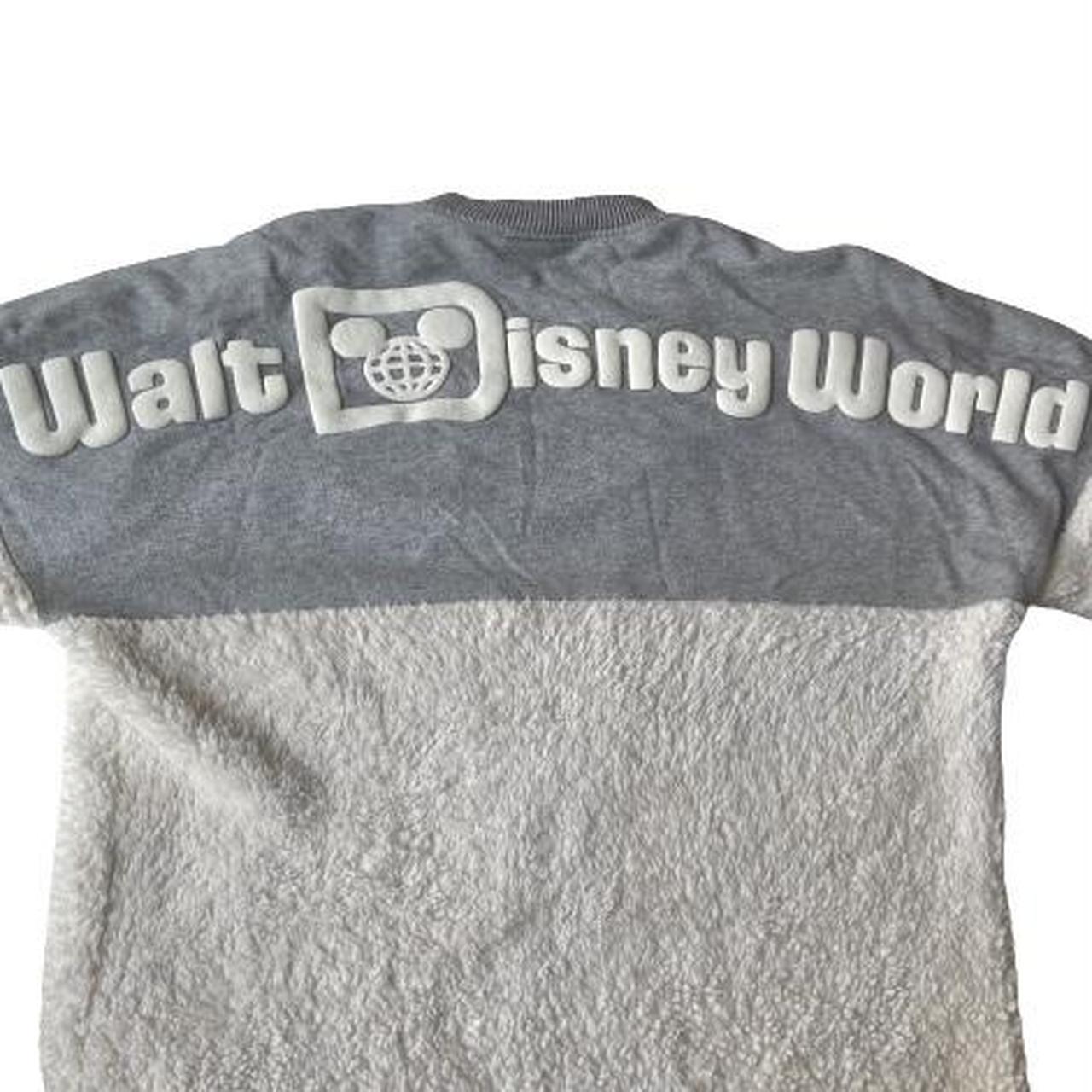 DISNEY SPIRIT retailer JERSEY Shearling Walt Disney World Crewneck Sweatshirt Gray XS