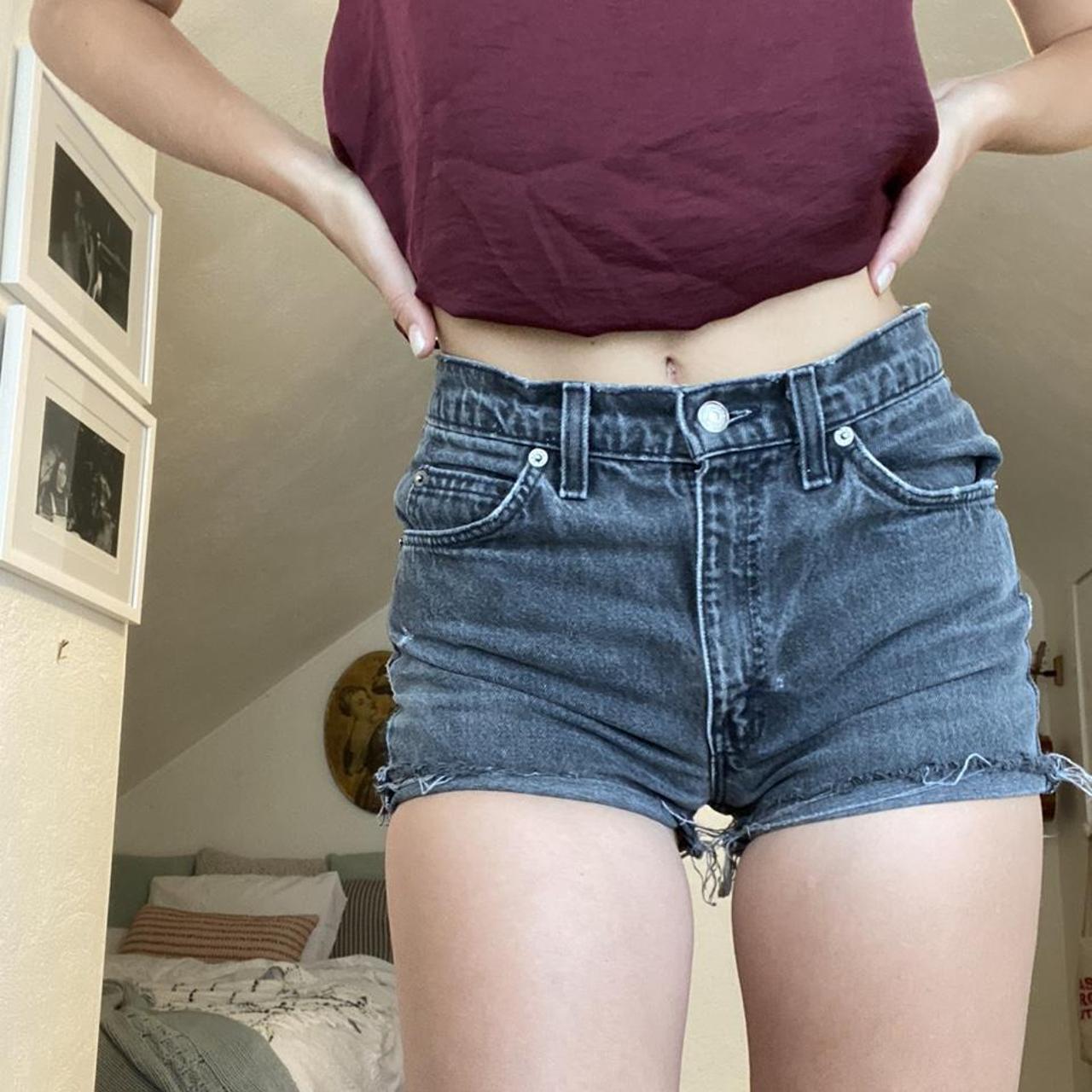 Levi s shorts fits like a 26 27 thrifted in Depop