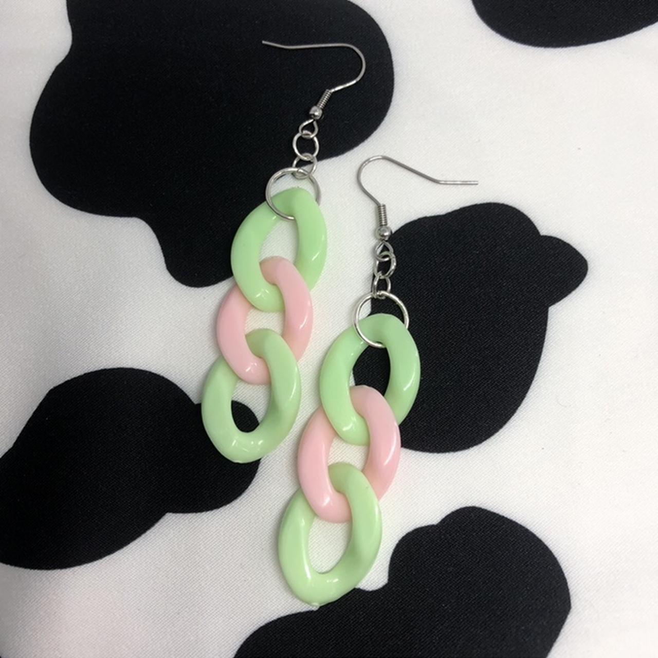 women-s-green-and-white-jewellery-depop