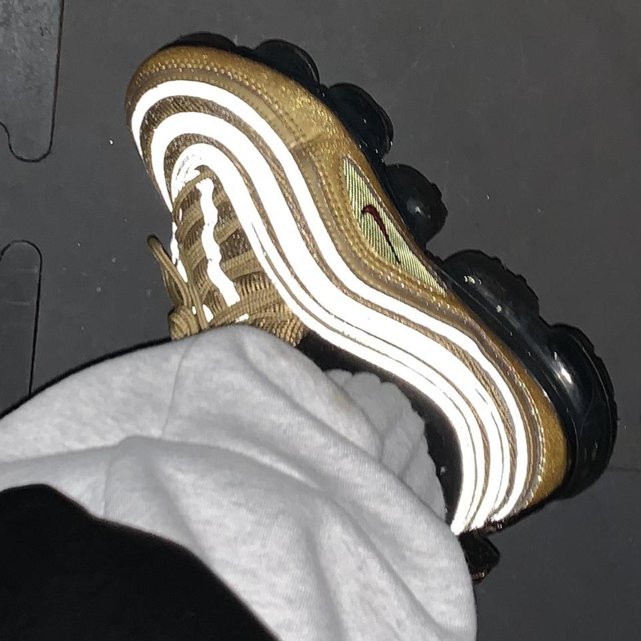 gold 97 vapormax