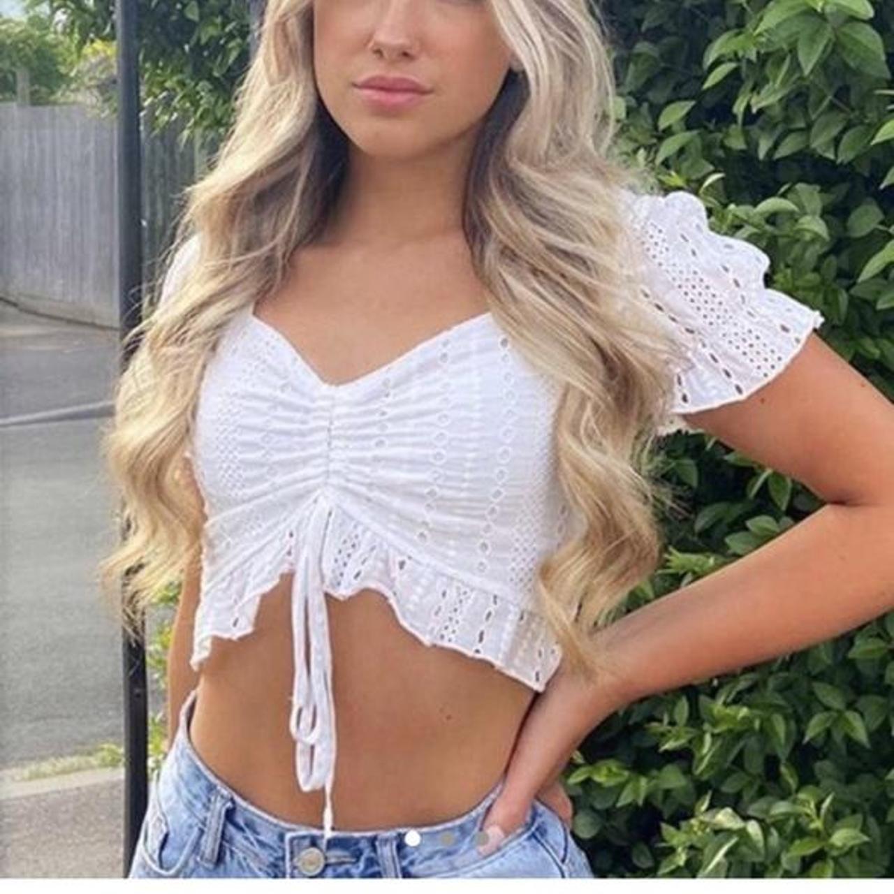 white lace bandeau top Super pretty and cute, never - Depop