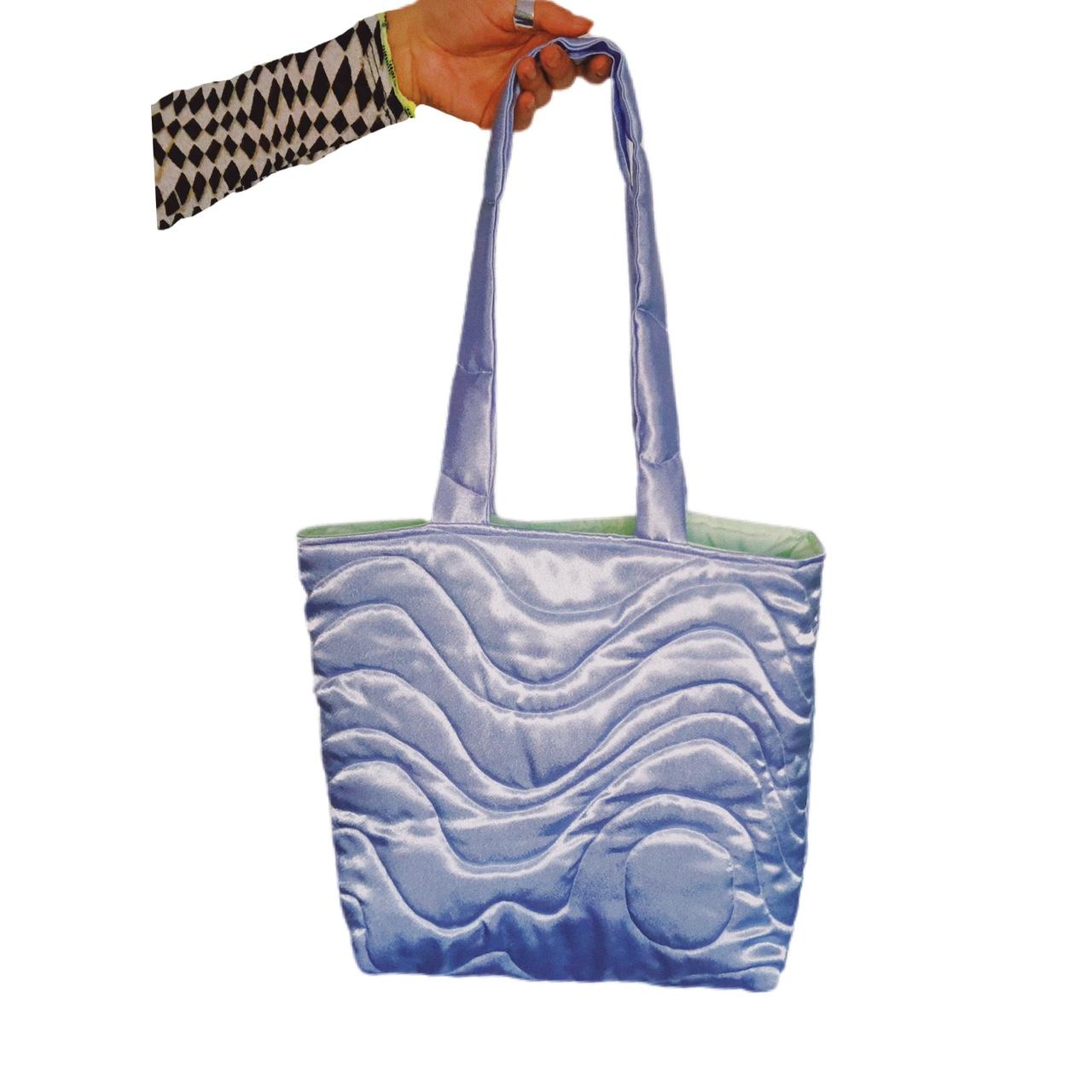Product Image 3 - OYSTER COLLECTION 💫

The Contour Tote