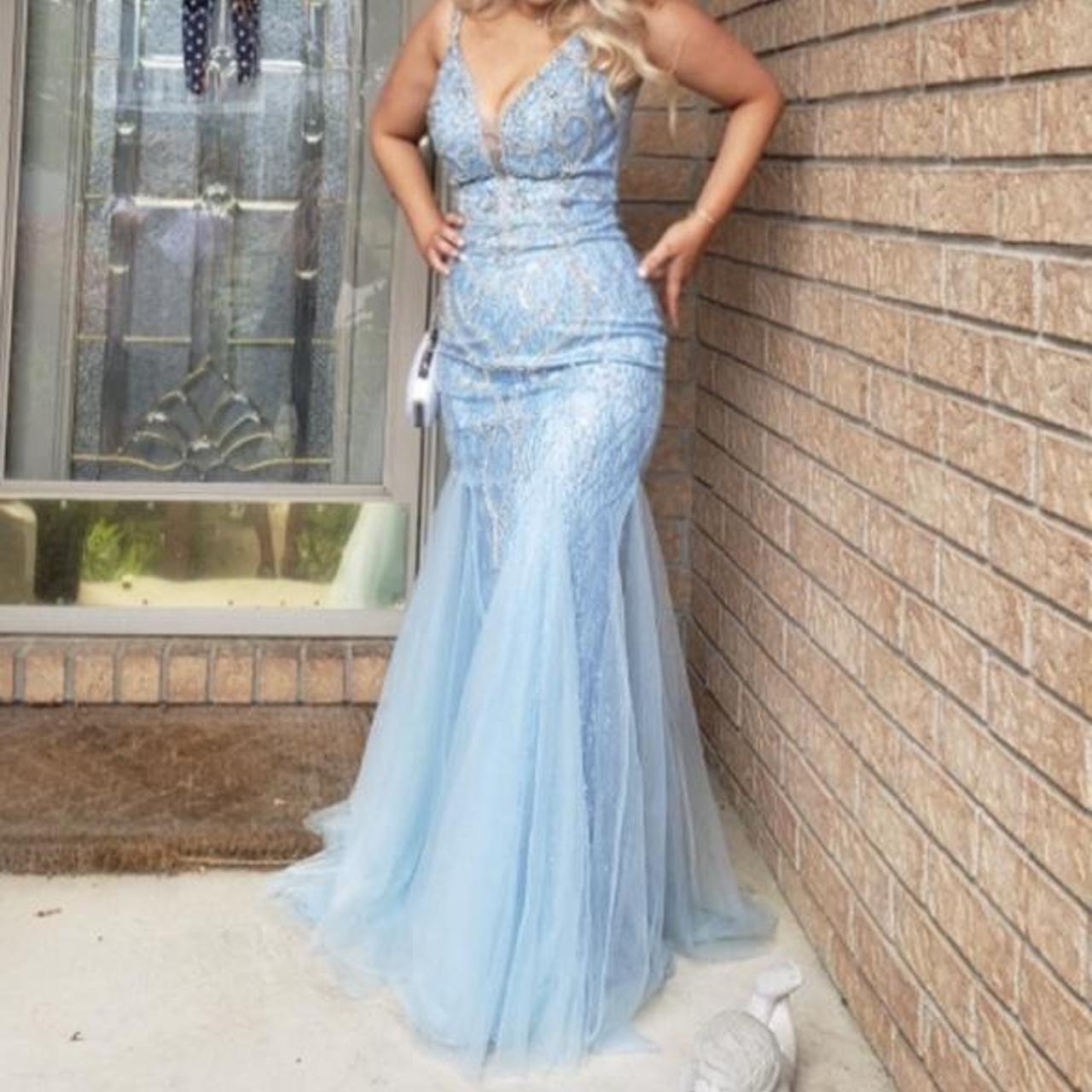 selling my prom dress from 2020. size medium.. Depop