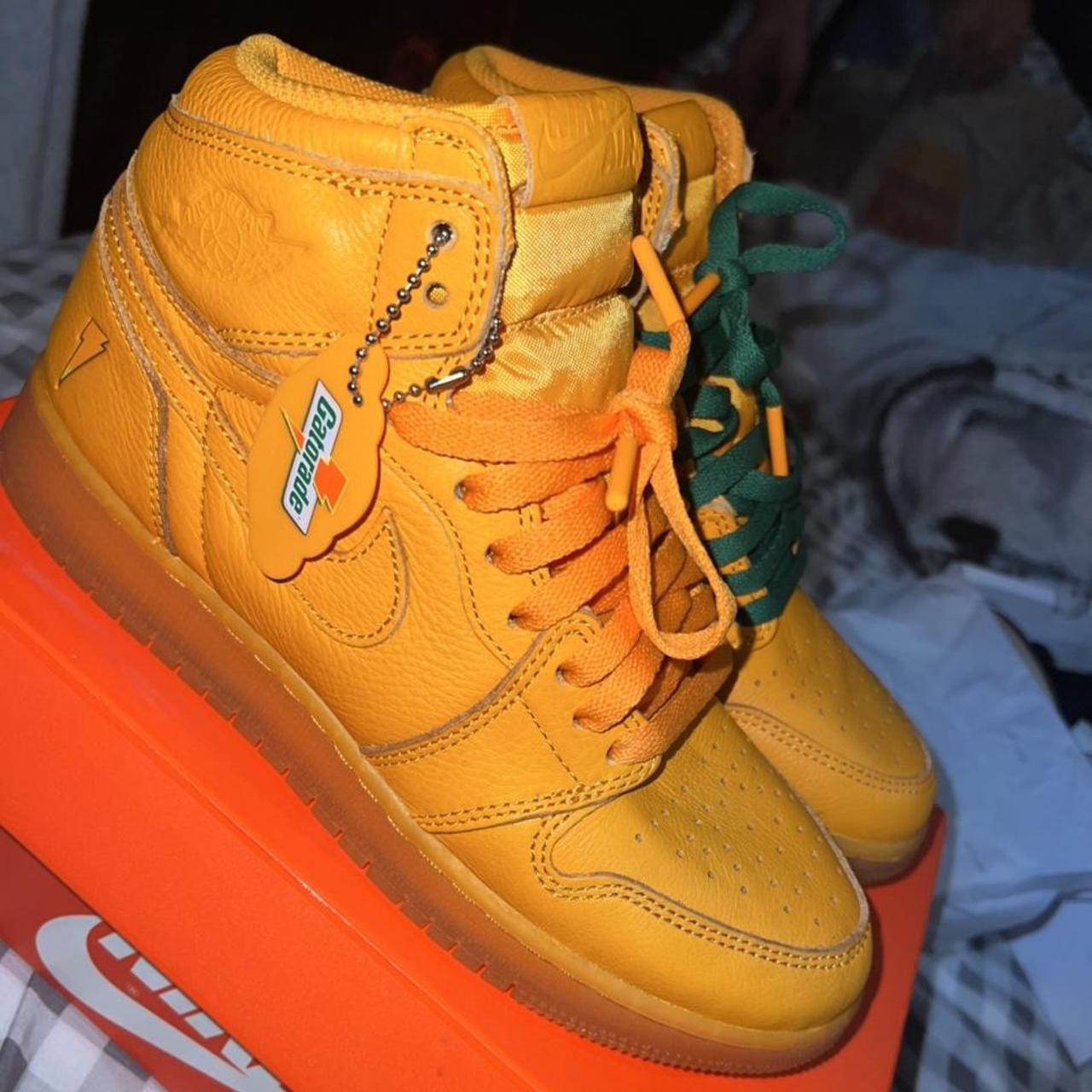 Jordan retro outlet 1 gatorade orange