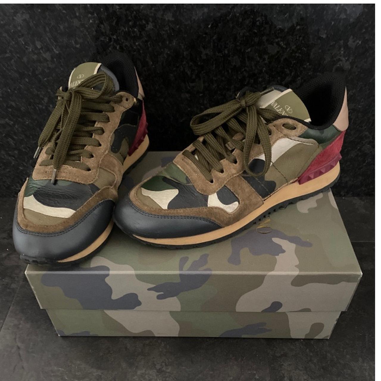 Ladies fashion camouflage trainers