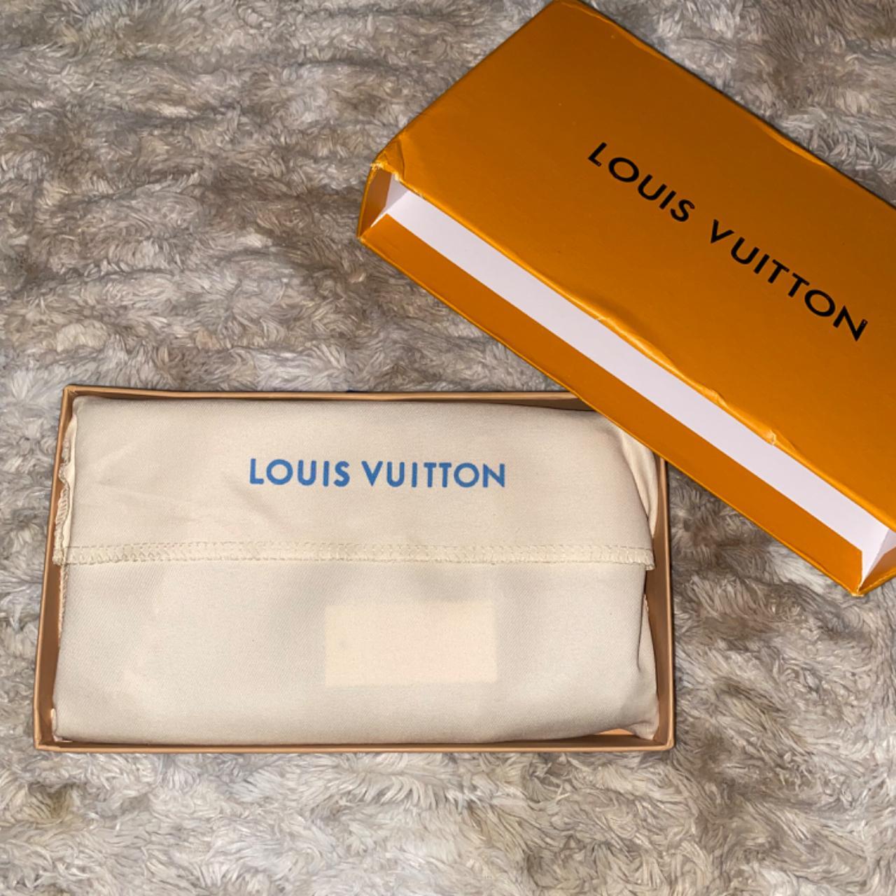 FOR SALE// Louis Vuitton • Non-authentic Louis - Depop