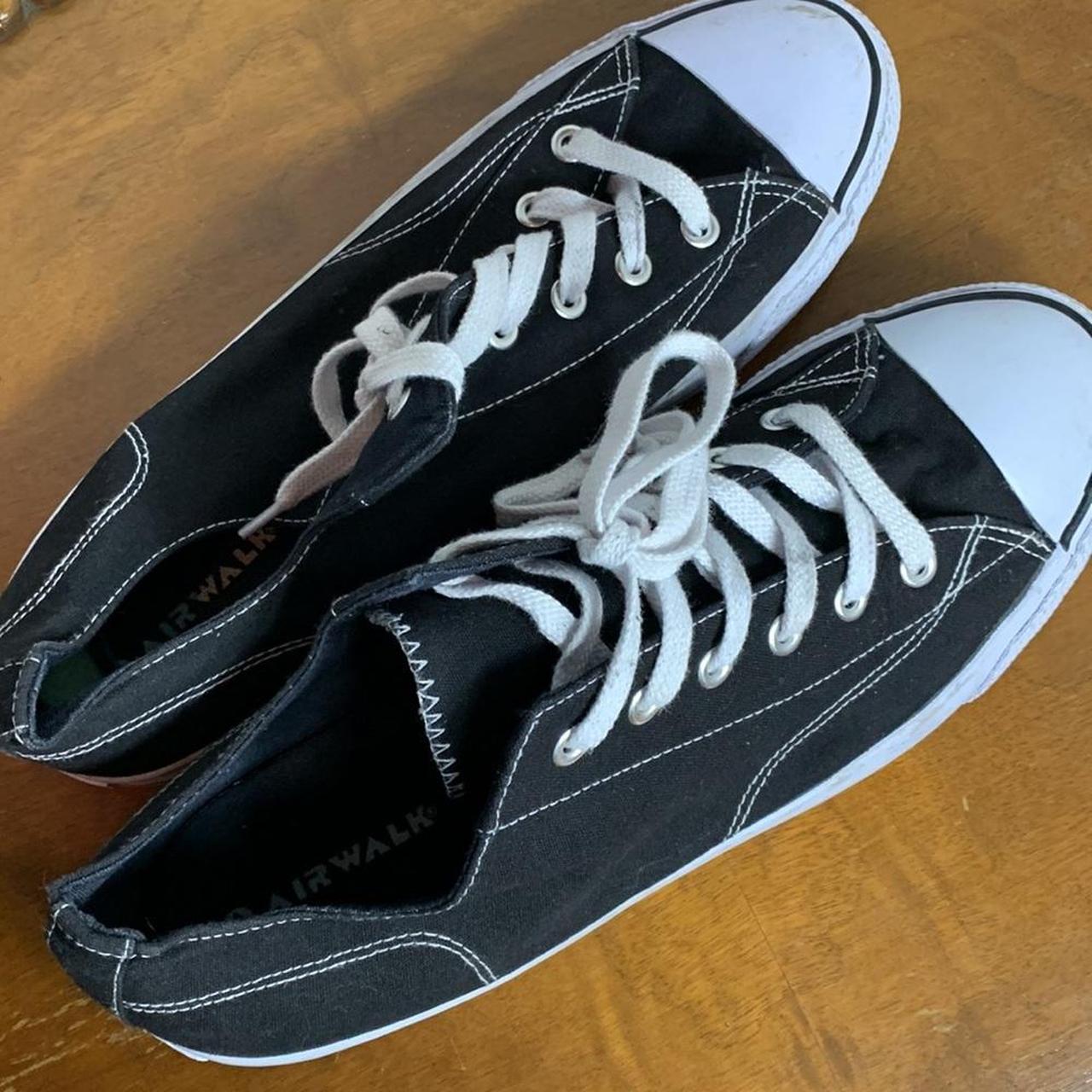 black airwalk trainers