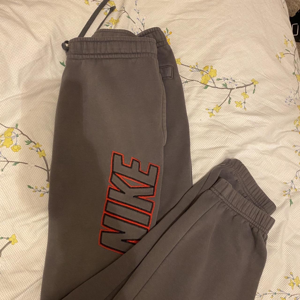 nike club spellout joggers