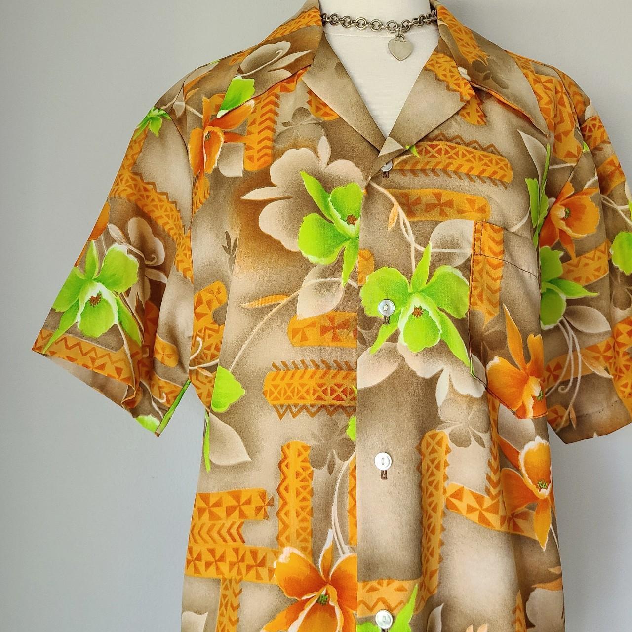 Vintage 1970s Pomare Hawaiian Button Down Shirt ... - Depop